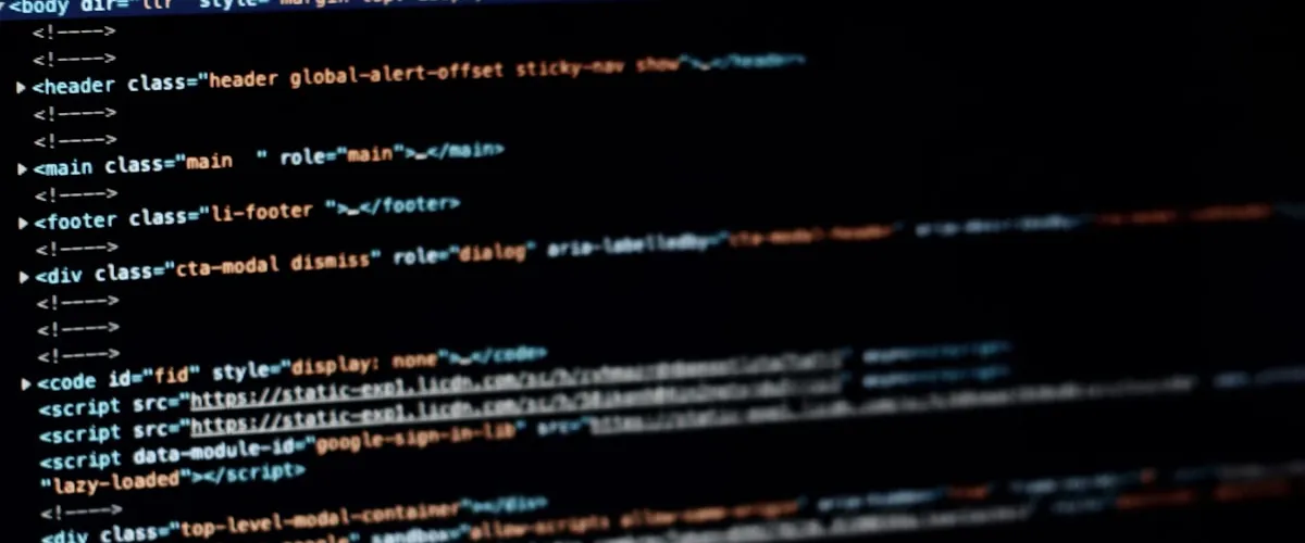 Browser extensions and online tools used for Cyber Monday deal hunting